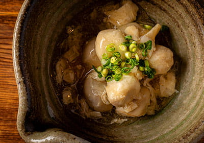 子芋の湯葉あんかけ